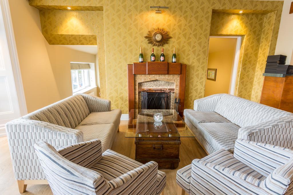 The Lamplighter Dining ~ Rooms Windermere Eksteriør bilde